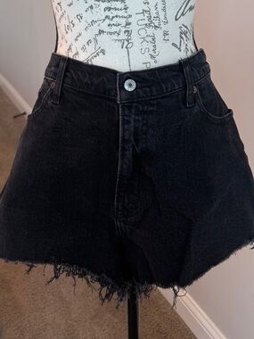 Abercrombie & Fitch Mom Short